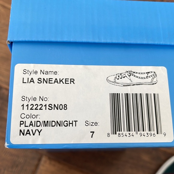 Jack Rogers Lia Sneaker in Midnight navy Plaid size 7 - Picture 6 of 7